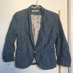 Casual, blue, chambray blazer.